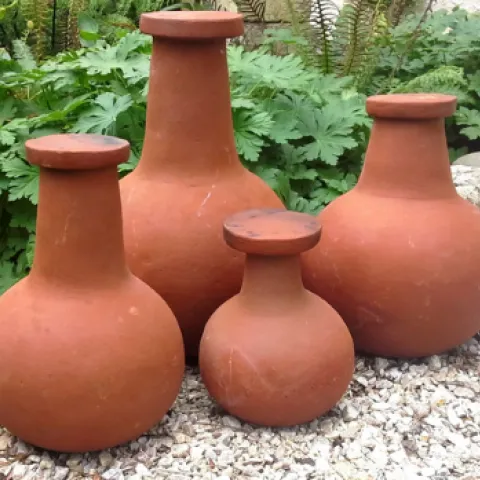 A group of ollas